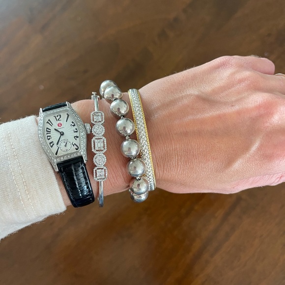 TIFFANY & CO. 10mm Sterling Silver Hardware Ball Bracelet - Picture 2 of 3